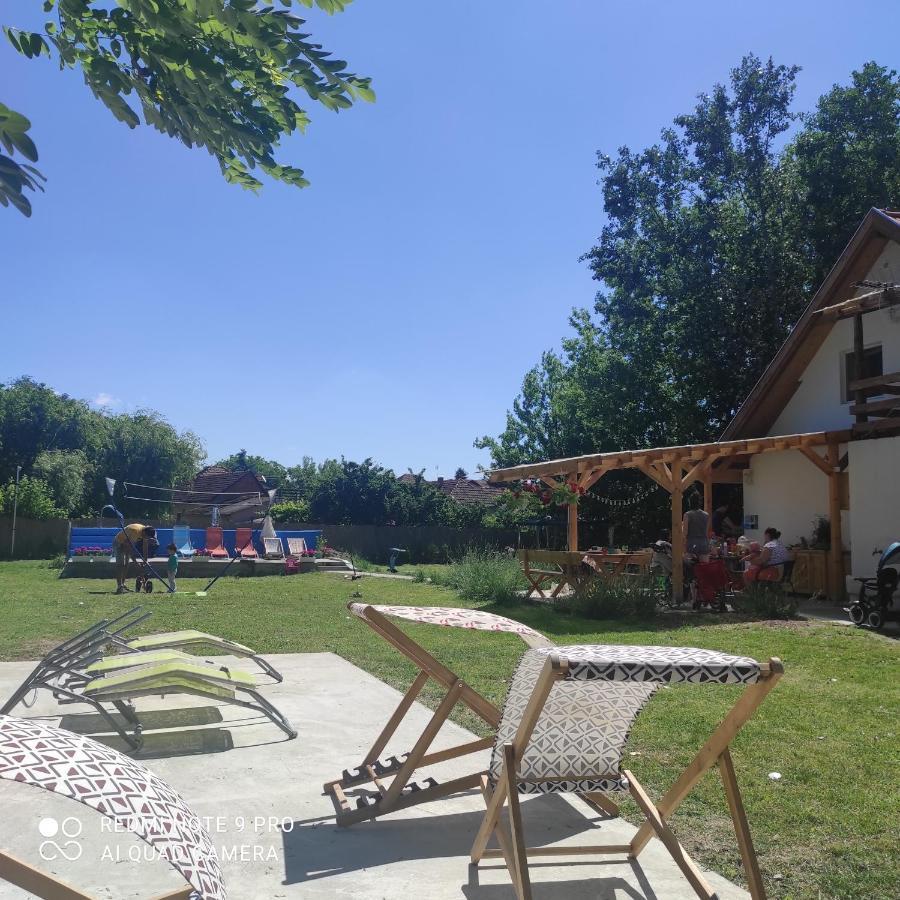Palić Mirella Rooms מראה חיצוני תמונה