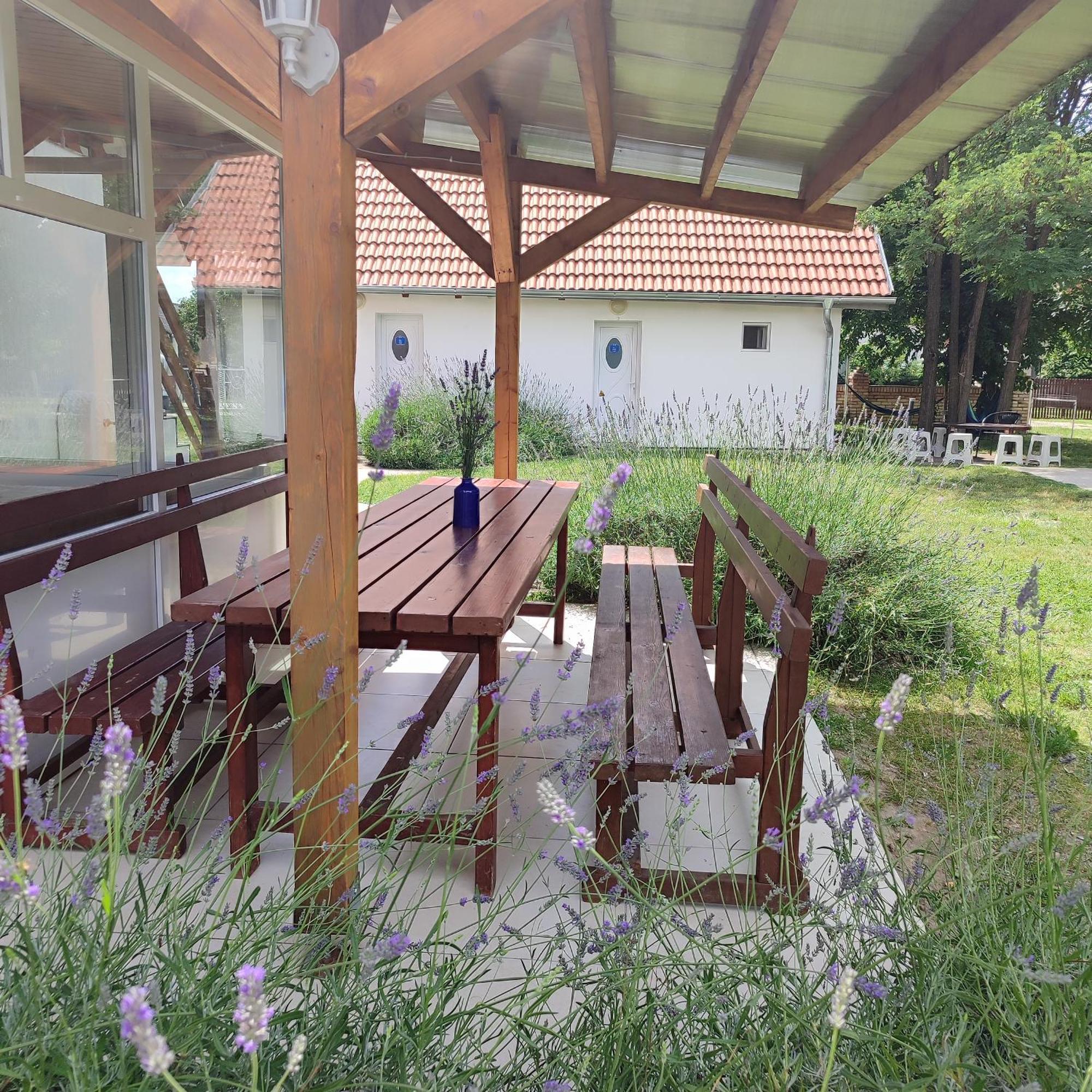 Palić Mirella Rooms מראה חיצוני תמונה